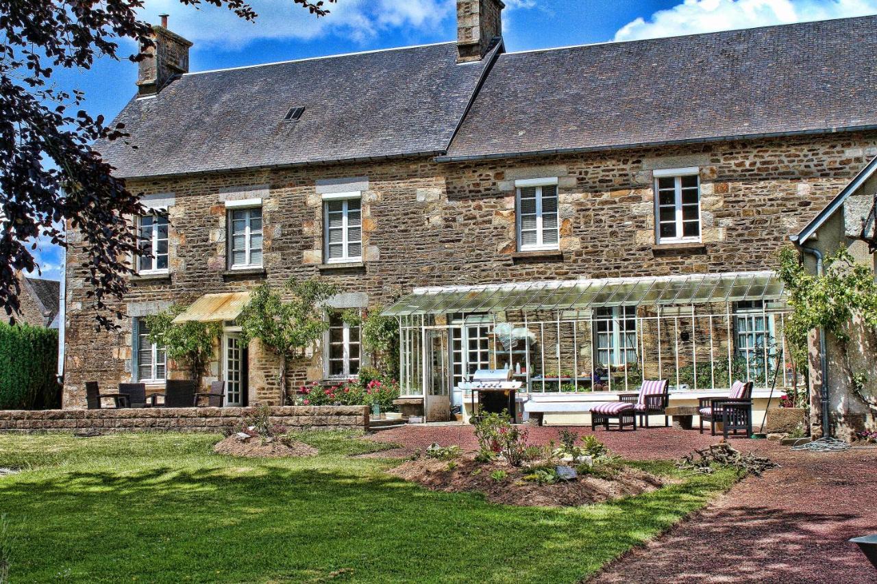 Le Potier Jovial Bed & Breakfast Ger  Exterior photo