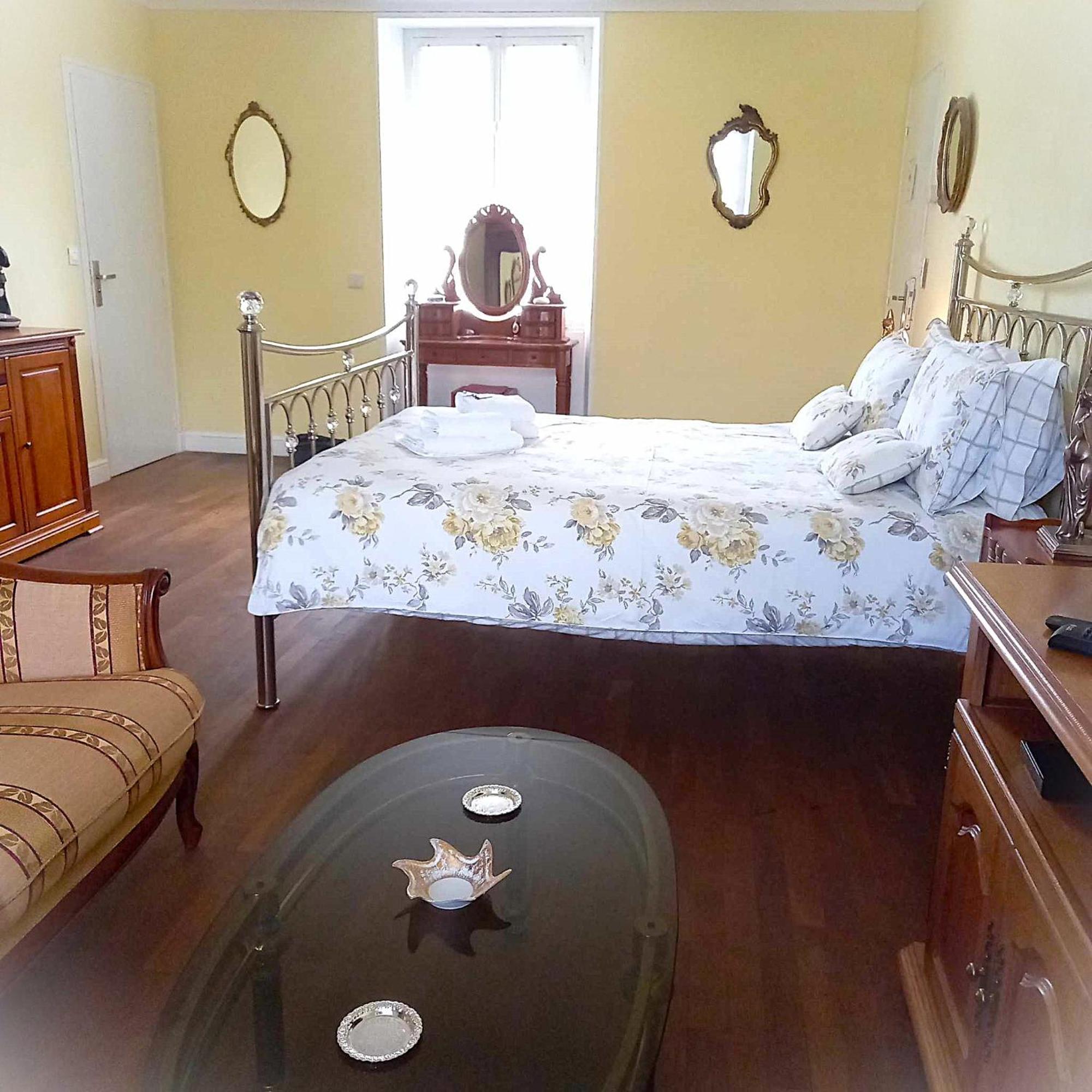 Le Potier Jovial Bed & Breakfast Ger  Exterior photo