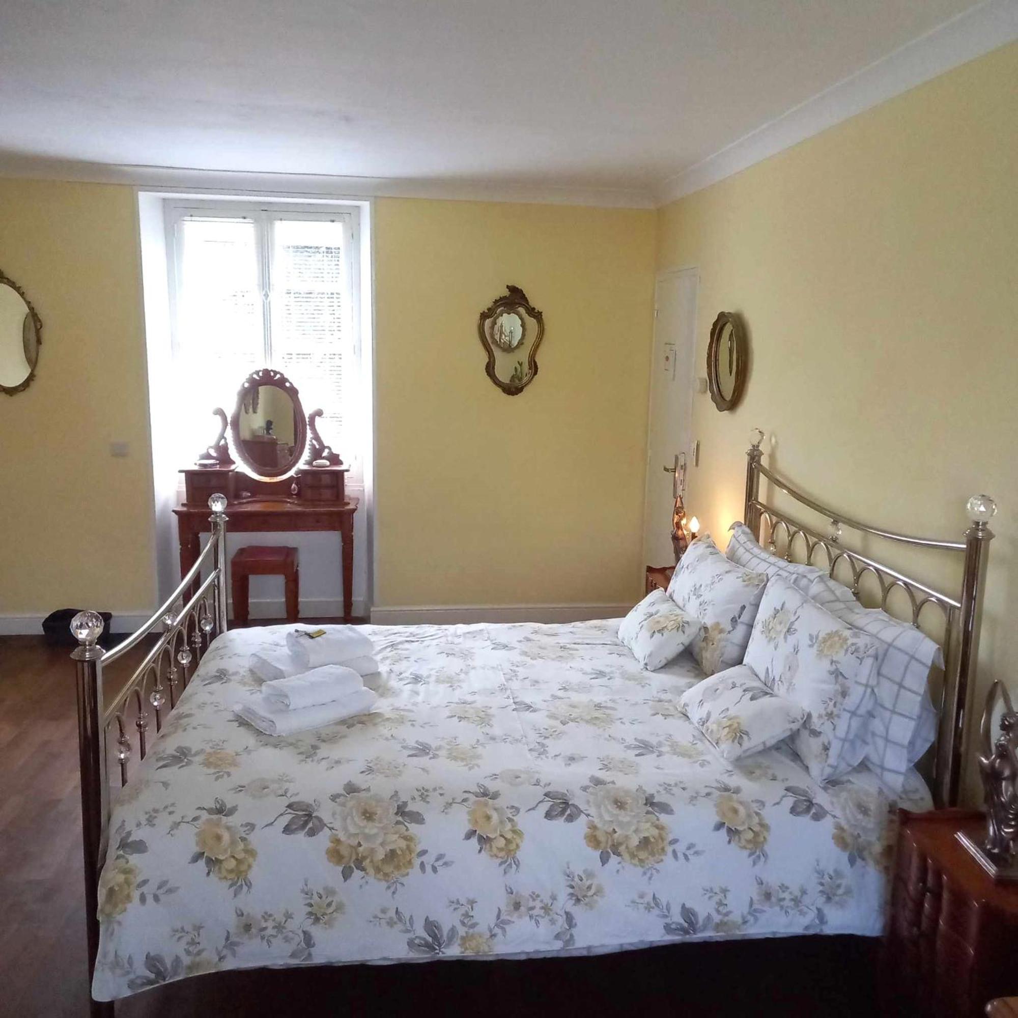 Le Potier Jovial Bed & Breakfast Ger  Exterior photo